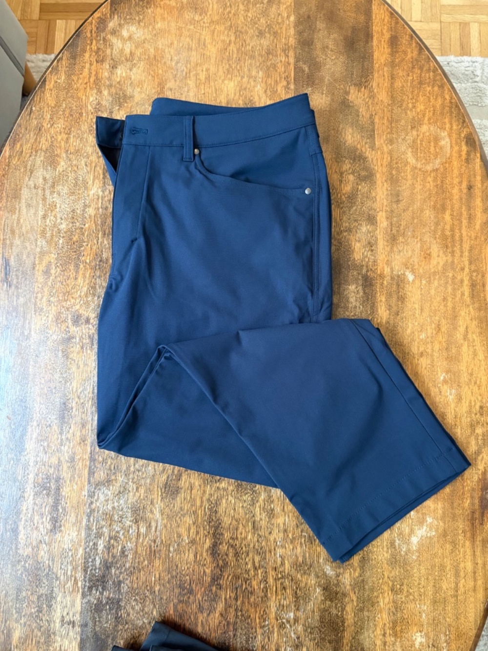 Lululemon ABC Pants Size 36 x 28 Navy